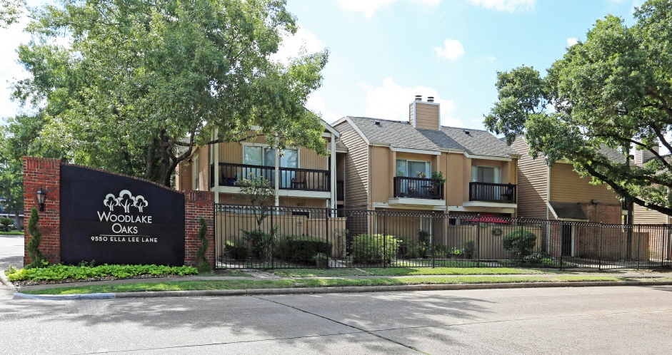 Woodlake Oaks Apartments Image 14